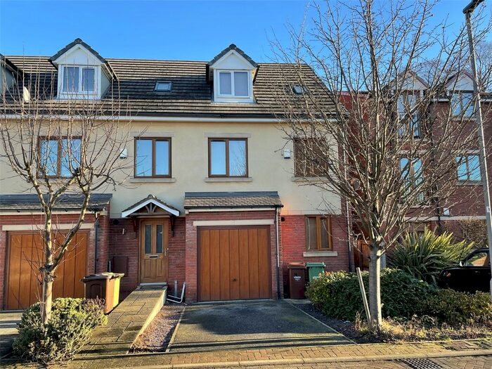 3 Bedroom Terraced House To Rent In Elder Mews, Ossett, West Yorkshire WF5