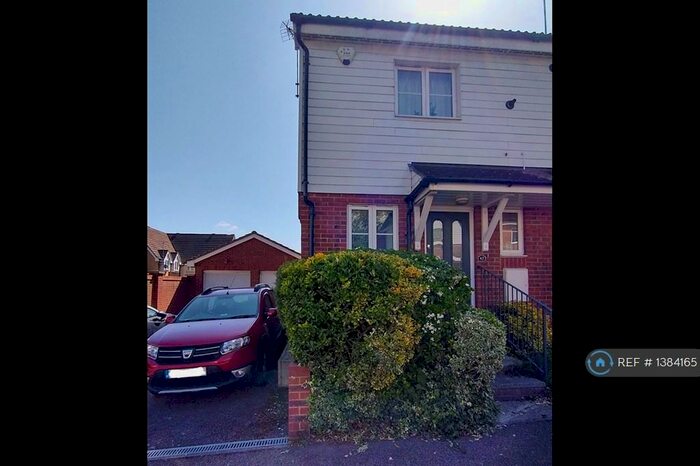 2 Bedroom Semi-Detached House To Rent In Maritime Gate, Gravesend, DA11