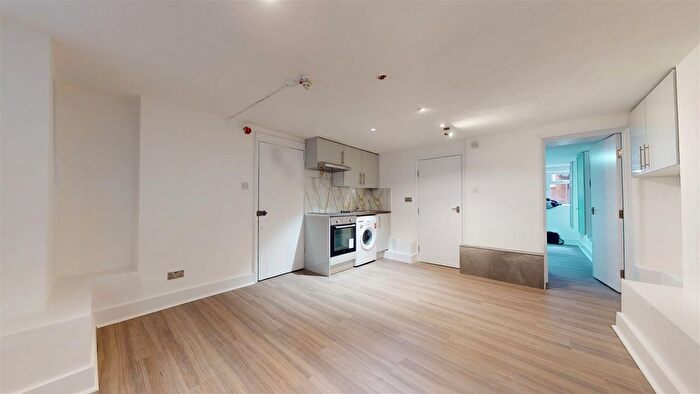 1 Bedroom Flat To Rent In Craven Park, Harlesden, London, NW10