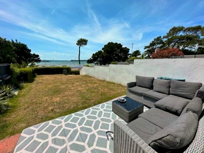 1 Bedroom Flat To Rent In Haven Road, Canford Cliffs, Poole, BH13