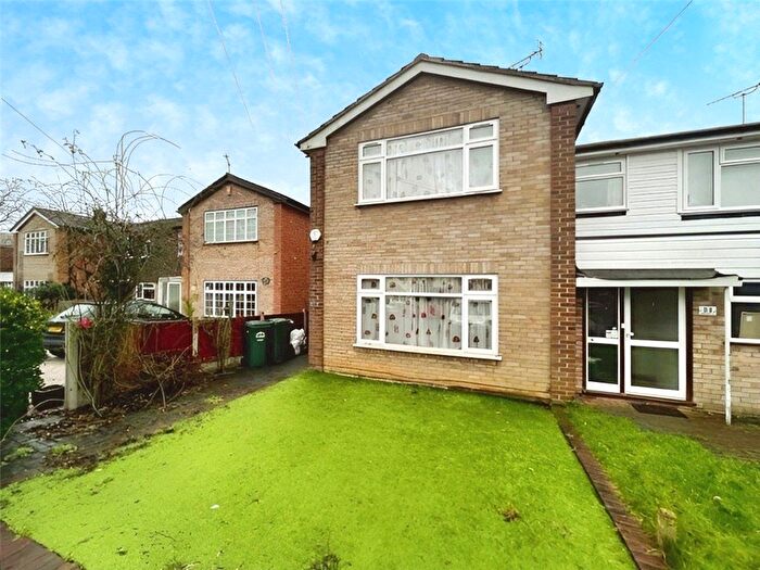 3 Bedroom Semi-Detached House To Rent In Silverdale Court, Leacroft, Staines-Upon-Thames, Surrey, TW18