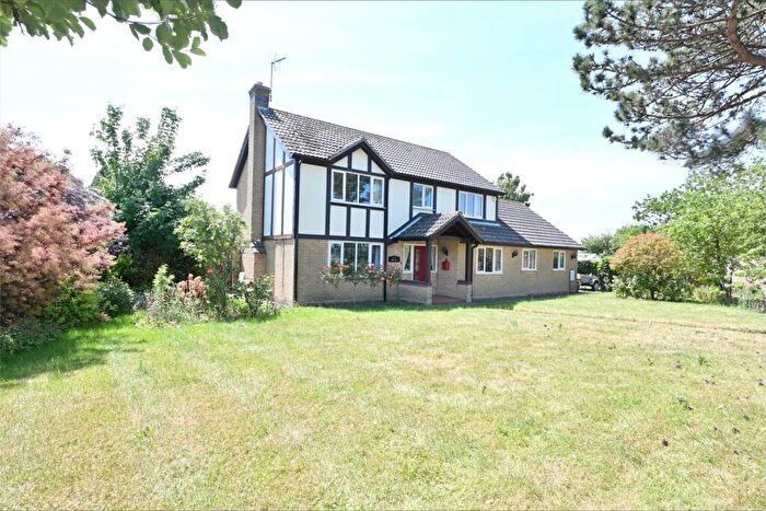 3 Bedroom Detached House For Sale In Main Road, Quadring, Spalding, Lincolnshire, PE11