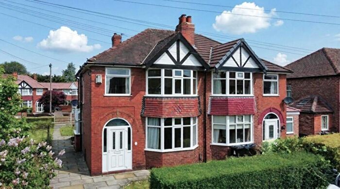 3 Bedroom Semi-Detached House For Sale In Ludford Grove, Sale, M33