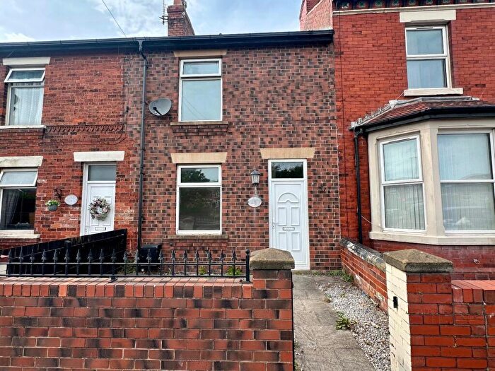 2 Bedroom Terraced House For Sale In Waterloo Road, Blackpool, FY4