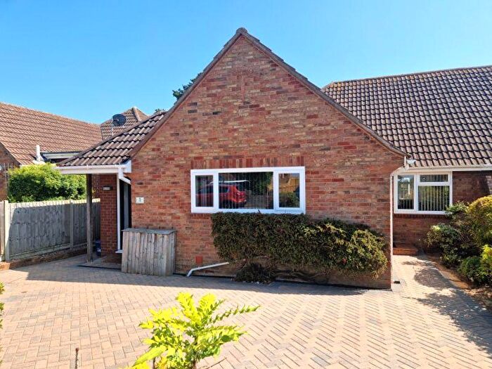 2 Bedroom Semi-Detached House For Sale In Ryll Court Drive, Exmouth, EX8