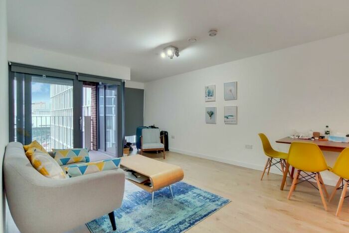 1 Bedroom Apartment To Rent In Great Eastern Road London, E15