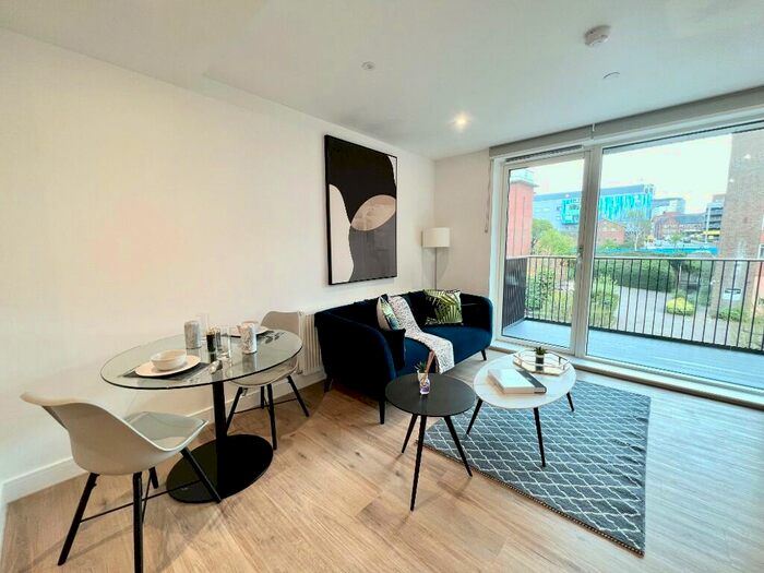 1 Bedroom Flat To Rent In Snowhill Wharf, Shadwell Street, Birmingham, B4