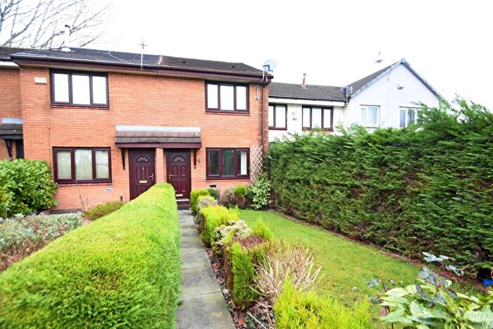 2 Bedroom Mews To Rent In Bond Street, Bury, BL9