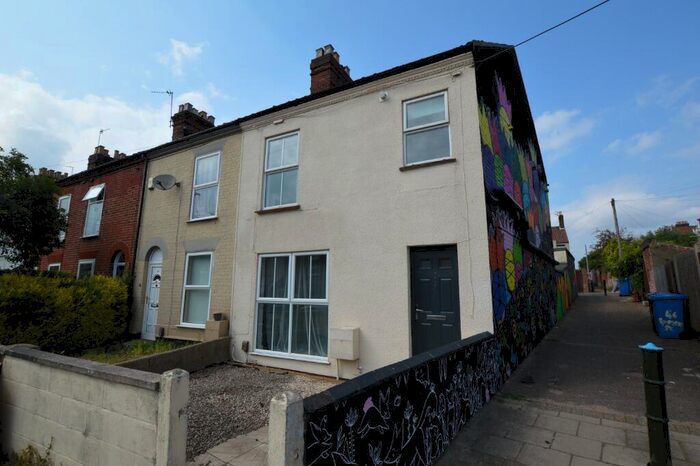 4 Bedroom End Of Terrace House To Rent In Marlborough Road, Norwich, NR3