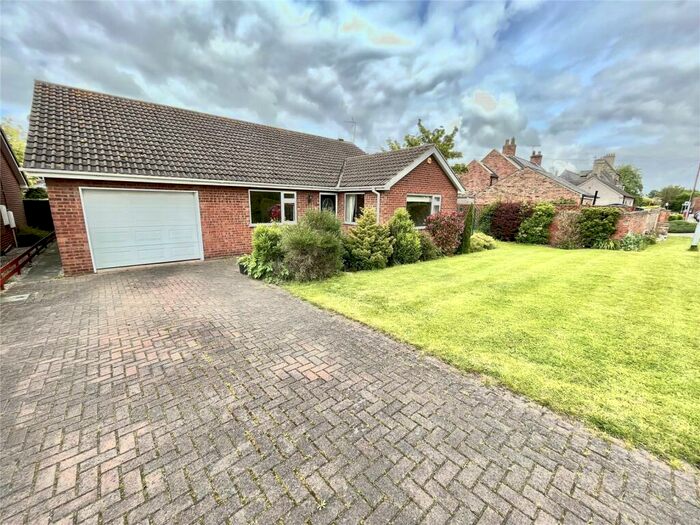 3 Bedroom Bungalow For Sale In Buttfield Road, Howden, Goole, DN14