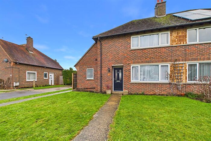 2 Bedroom Semi-Detached House To Rent In Critchfield Road, Bosham, PO18