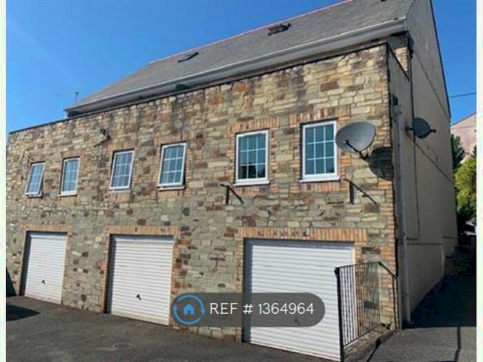 1 Bedroom Flat To Rent In Berrycombe Road, Bodmin, PL31