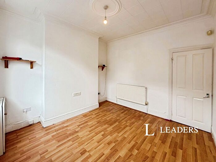 2 Bedroom Property To Rent In Furnace Road, Stoke-On-Trent, ST3