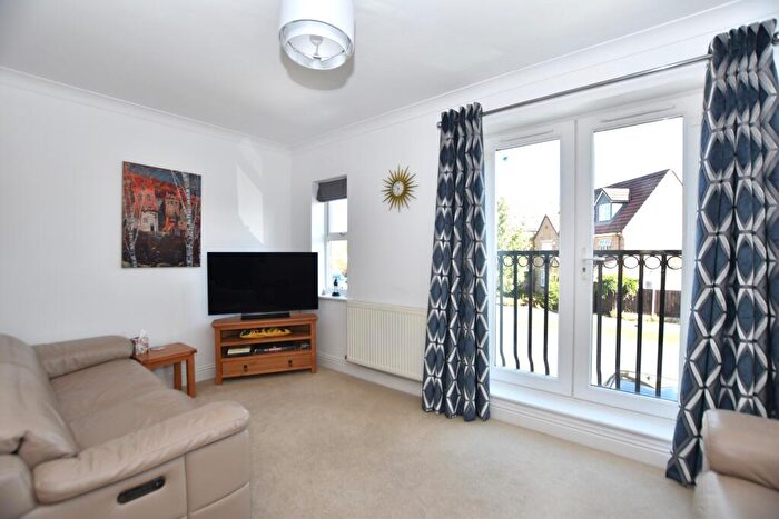 3 Bedroom Town House For Sale In Haddon Way, Loughborough, LE11