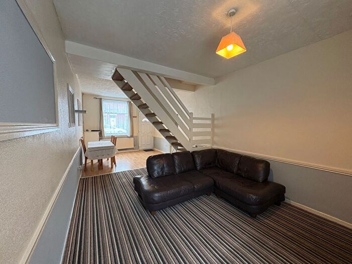 2 Bedroom Property To Rent In Cross Road, Coventry, CV6