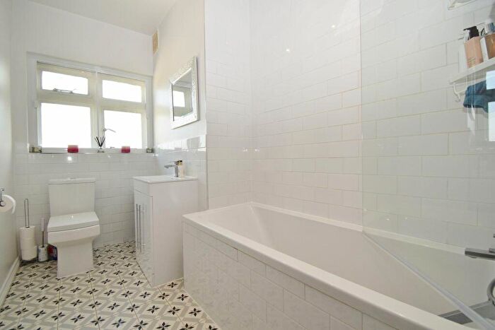 2 Bedroom Apartment To Rent In Elm Park Court, Elm Park Road, Pinner, HA5