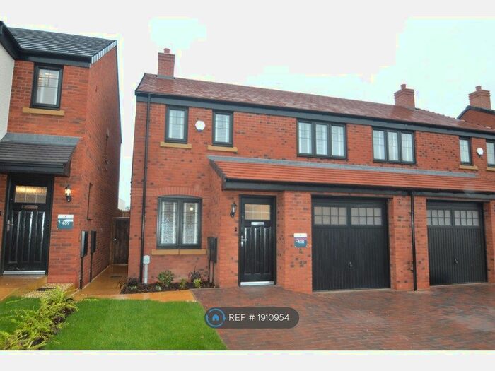 3 Bedroom Semi-Detached House To Rent In Axten Avenue, Lichfield, WS14