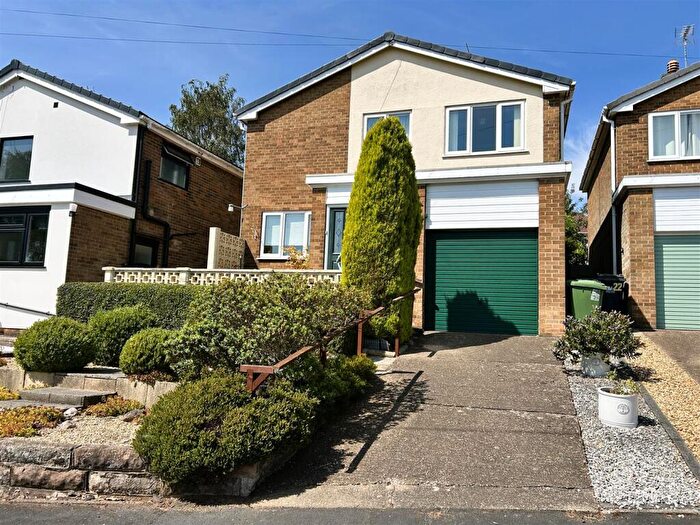 3 Bedroom Detached House For Sale In Bessalone Drive, Belper, DE56