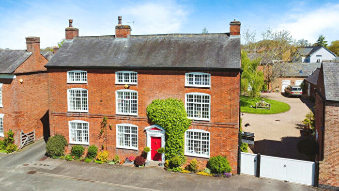 6 Bedroom Detached House For Sale In Bitteswell Lutterworth, Leicestershire, LE17