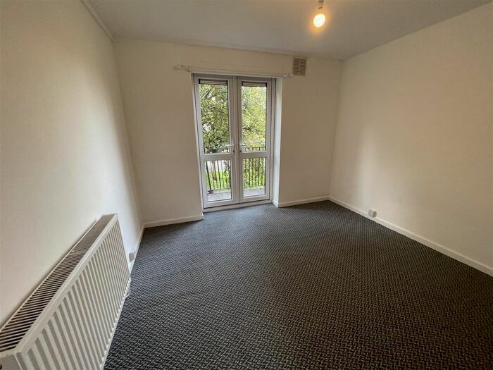 1 Bedroom Flat To Rent In Merridale Road, Wolverhampton, WV3