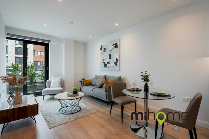 1 Bedroom Flat To Rent In Chesterfield House, Slough, SL1