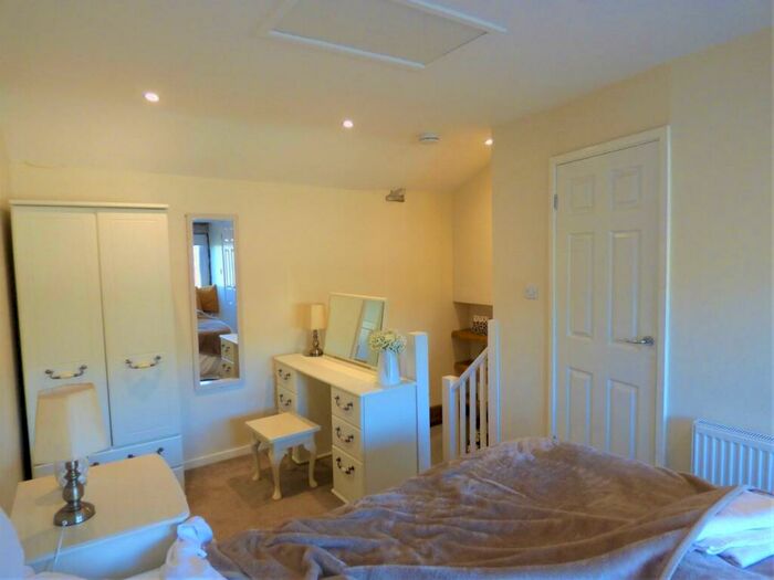 1 Bedroom House To Rent In Ivy Bank Lane, Keighley, BD22