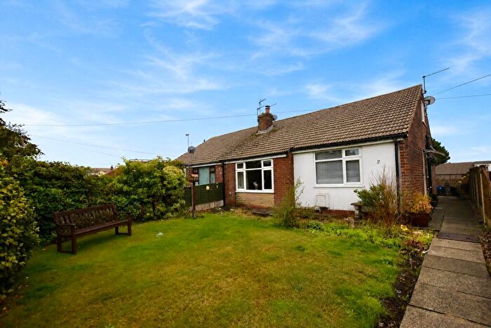 3 Bedroom Semi-Detached Bungalow For Sale In Fairway, Milnrow, Rochdale, Greater Manchester, OL16