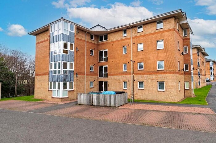 2 Bedroom Flat For Sale In Swift Brae, Livingston, EH54
