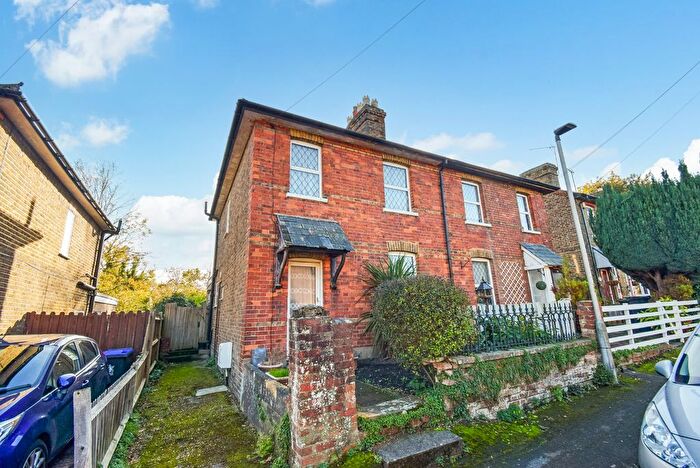 3 Bedroom Semi-Detached House For Sale In Fairview Road, Taplow, Buckinghamshire, SL6