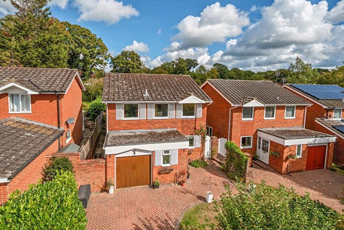 4 Bedroom Detached House For Sale In Summerlands, Cranleigh, GU6