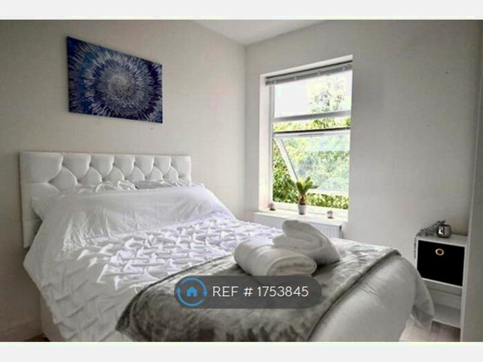 6 Bedroom Semi-Detached House To Rent In Station Street, Ipswich, IP2