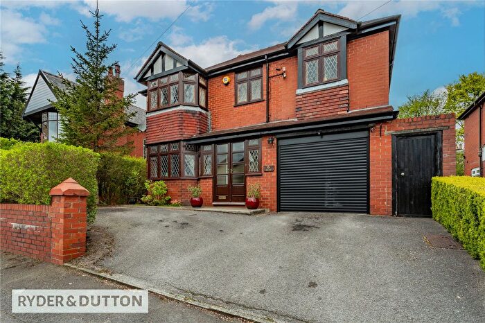 4 Bedroom Detached House For Sale In Bartlett Road, Shaw, Oldham, Greater Manchester, OL2