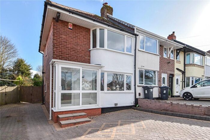 2 Bedroom End Of Terrace House To Rent In Groveley Lane, Birmingham, West Midlands, B31