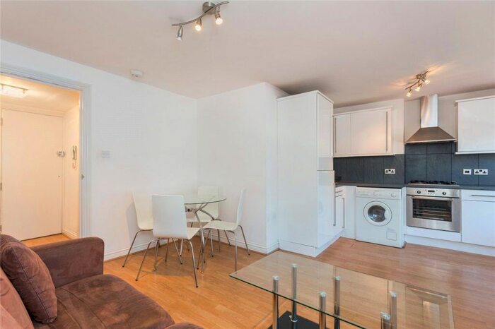 1 Bedroom Flat To Rent In Fortune Green Road, London, NW6