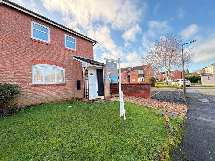 1 Bedroom Flat For Sale In Apartment, Bader Road, Perton, Wolverhampton, WV6