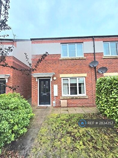 2 Bedroom Semi Detached House To Rent In Lapwing Drive, Darlington, DL1