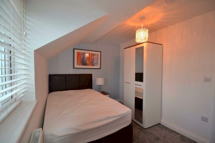 House Of Multiple Occupation To Rent In Leonardo Court, Corby, NN18