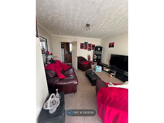 2 Bedroom Terraced House To Rent In Davidson Lane, Carluke, ML8
