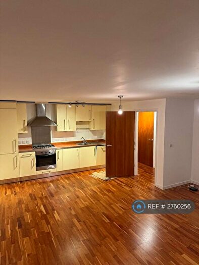 2 Bedroom Flat To Rent In Quaker Street, London, E1