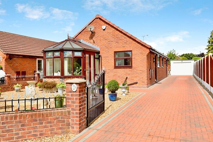 3 Bedroom Detached House For Sale In Broadwater Drive, Dunscroft, Doncaster, DN7