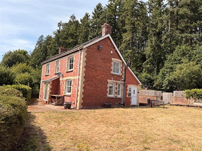 4 Bedroom House For Sale In Eggesford, EX18