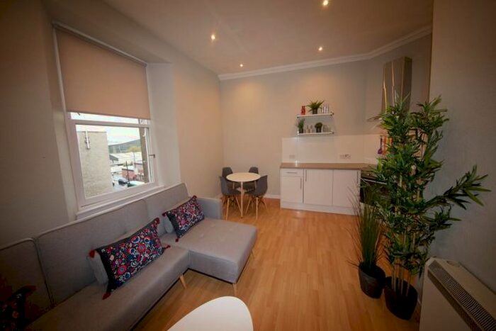 2 Bedroom Flat To Rent In St. Andrews Street, Dundee, DD1