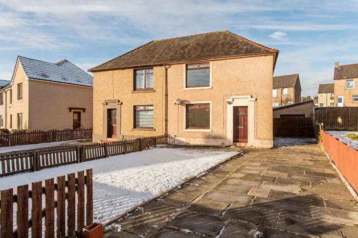 3 Bedroom Semi-Detached House For Sale In Lanrigg Road, Fauldhouse, EH47