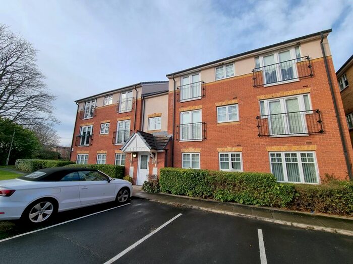 2 Bedroom Flat To Rent In Liverpool, Merseyside, L15