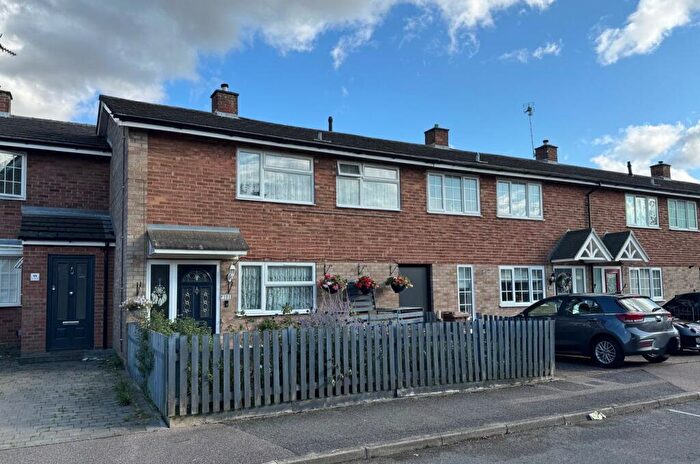 3 Bedroom Terraced House For Sale In Telford Avenue, Stevenage, SG2