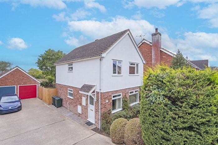 4 Bedroom Detached House For Sale In Bronsil Drive, Malvern, Worcestershire, WR14