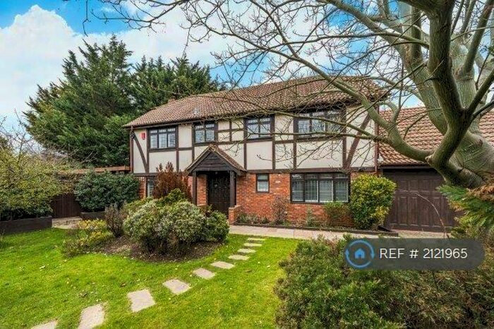 5 Bedroom Detached House To Rent In Coombe Manor, Bisley, Woking, GU24