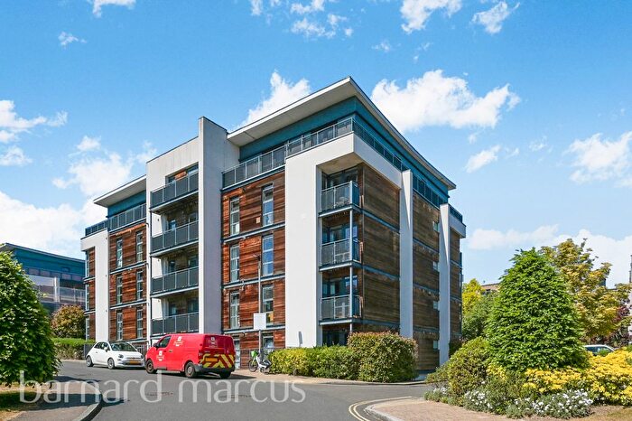 2 Bedroom Flat To Rent In Scott Avenue, Putney, SW15
