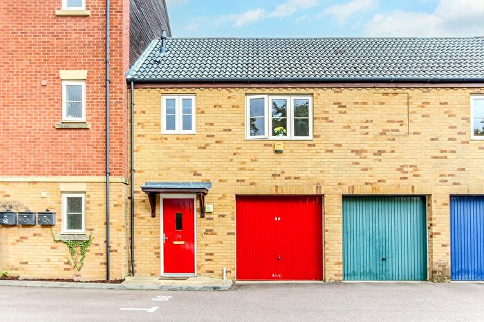2 Bedroom Flat To Rent In Chapman Road, Wellingborough, NN8