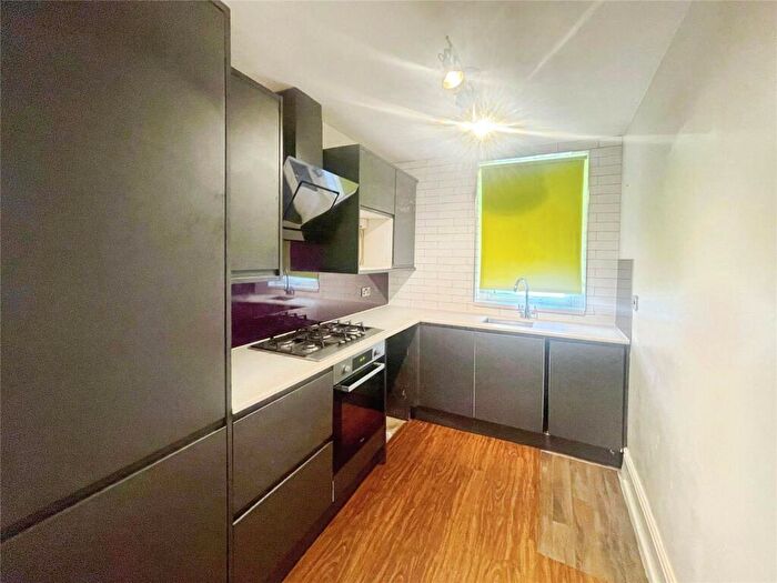 3 Bedroom Terraced House To Rent In Stephen Street, Blackburn, Lancashire, BB2